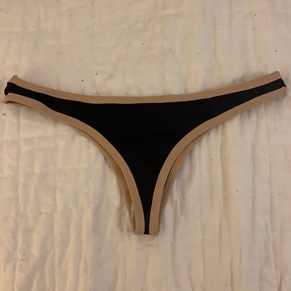 L*Space N/OUT tags Bikini Bottom Size Medium